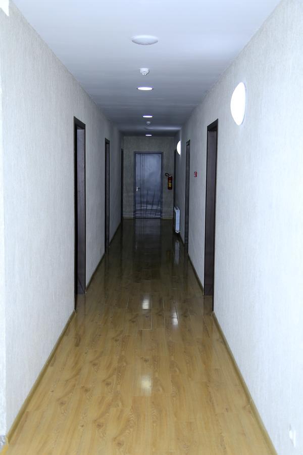 Iveria Hotel Khashuri Exterior foto